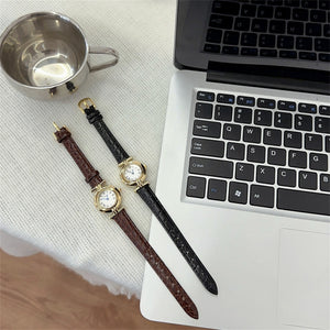 cool watches Luxury Mid-Ancient Style round Small Elegant Roman High-Grade Belt Watch Female Student Online Red Small Gold Watch